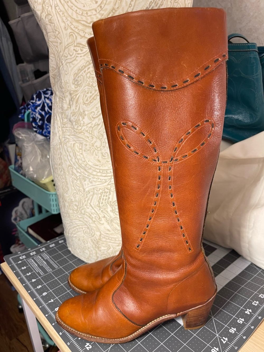 Vintage Women's Dingo Tall Brown Leather Riding Boots